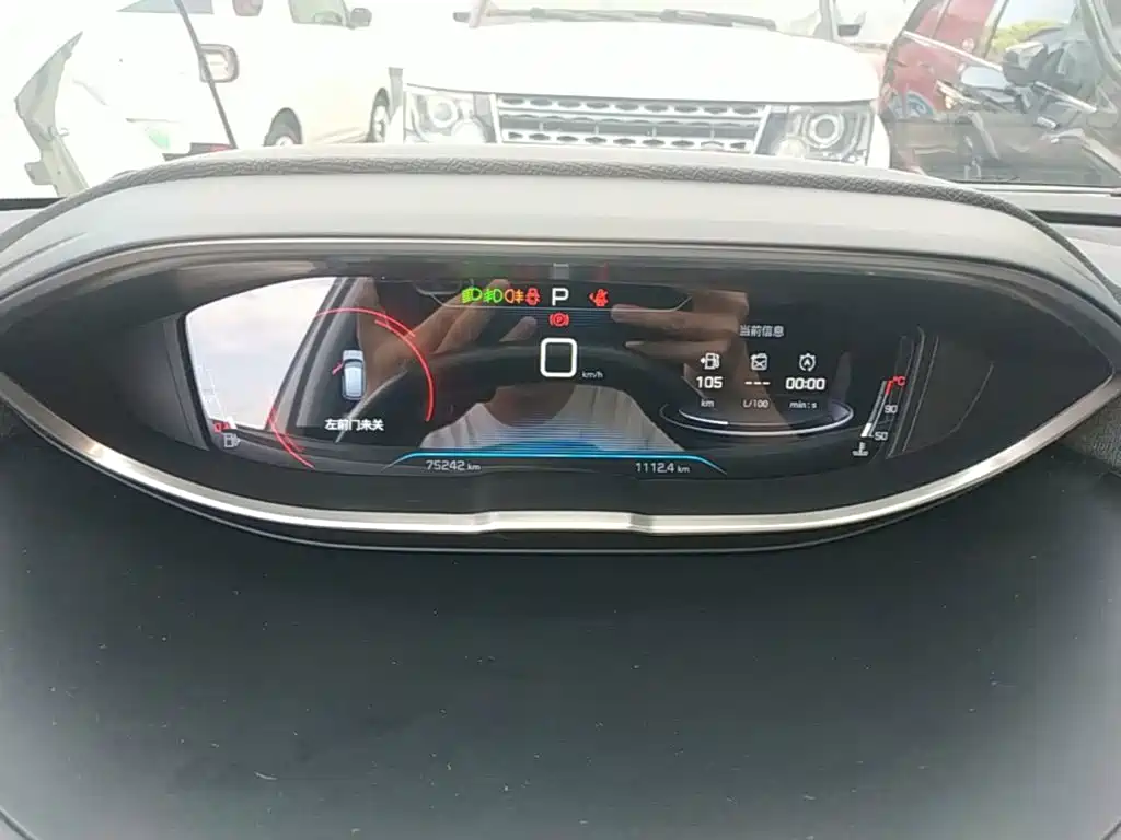 Peugeot 4008 — миниатюра 12