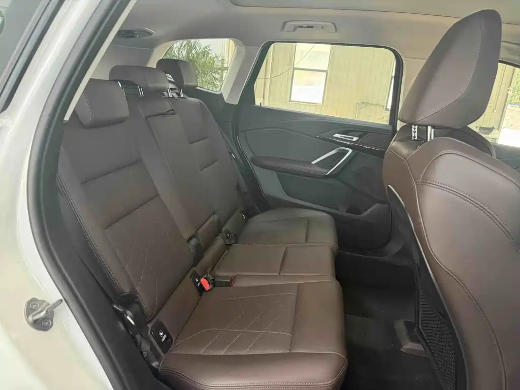 BMW X1 — миниатюра 14