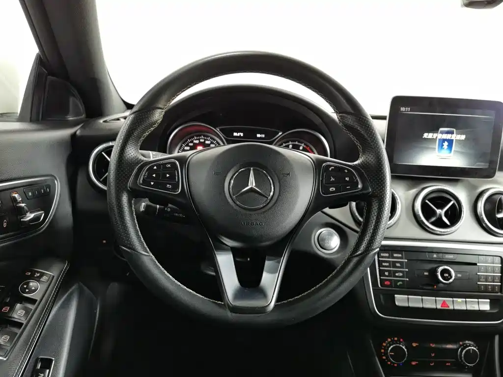 Mercedes-Benz CLA (Import) — миниатюра 11