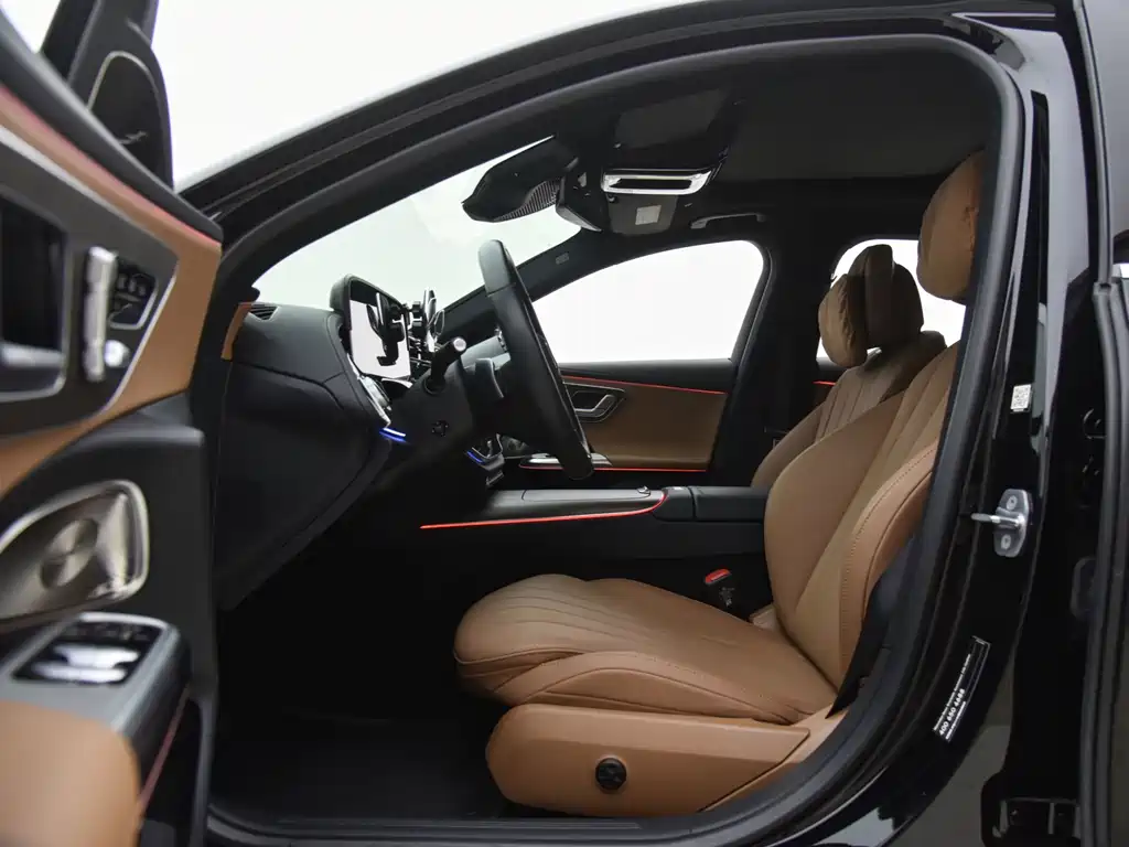 Mercedes-Benz E-Class E 2024 E 300 L Luxury