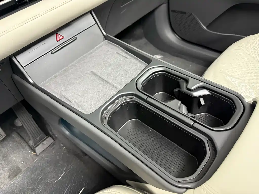 Hyundai EO — миниатюра 16