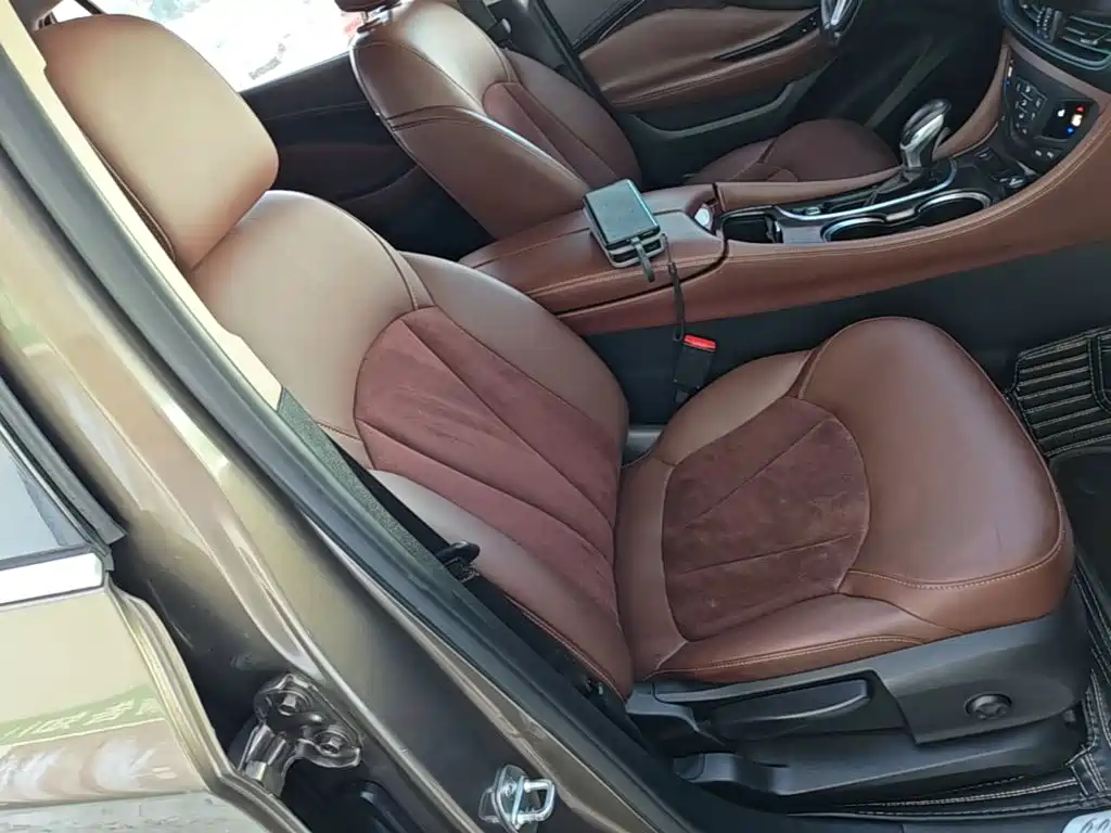 Buick Envision Plus — миниатюра 25