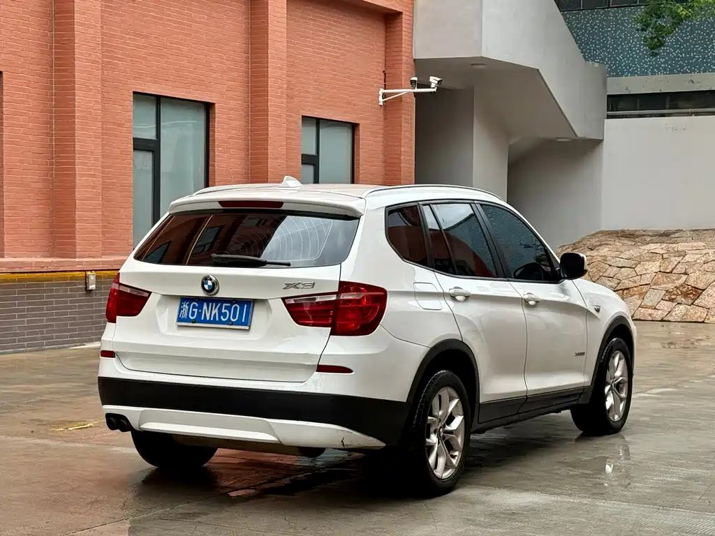 BMW X3 2012 xDrive28i Lead