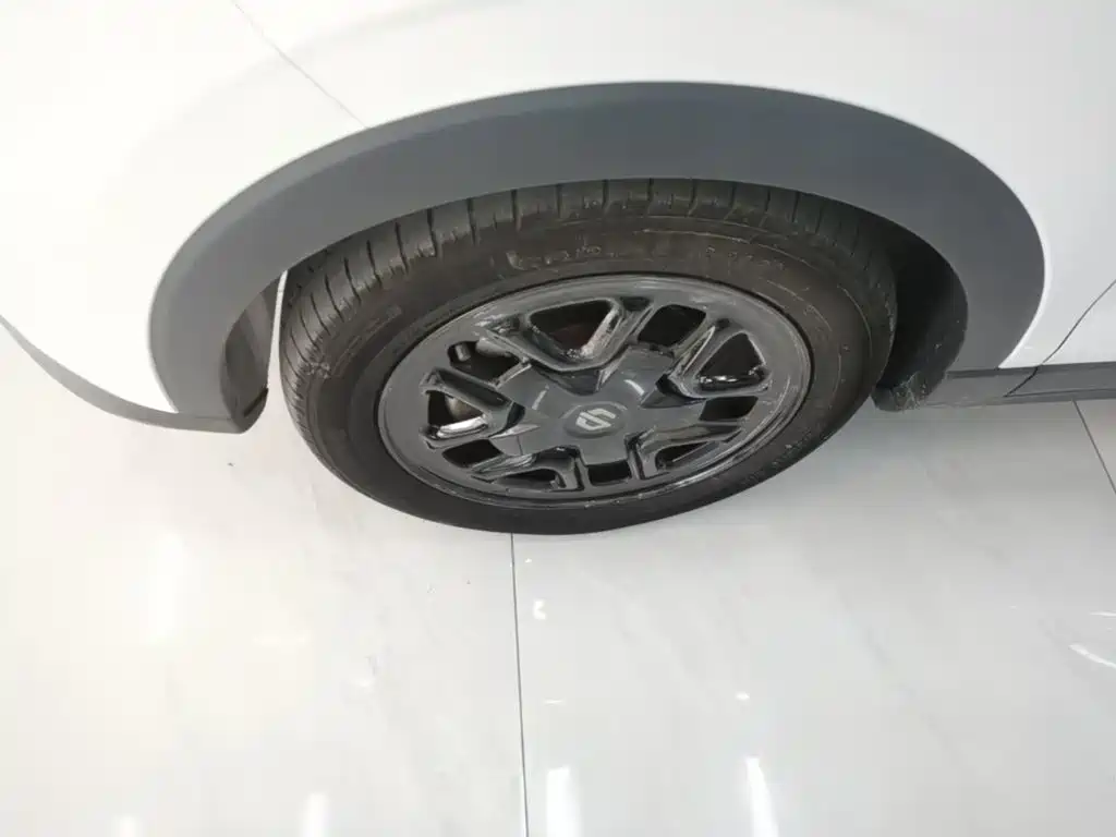 Leapmotor Leapmotor T03 — миниатюра 23