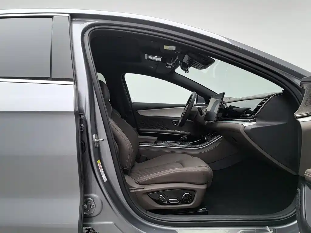 BYD Han — миниатюра 23