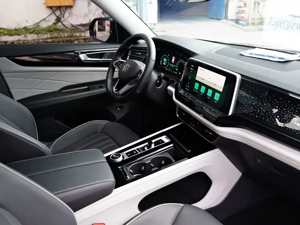Volkswagen Teramont — миниатюра 16