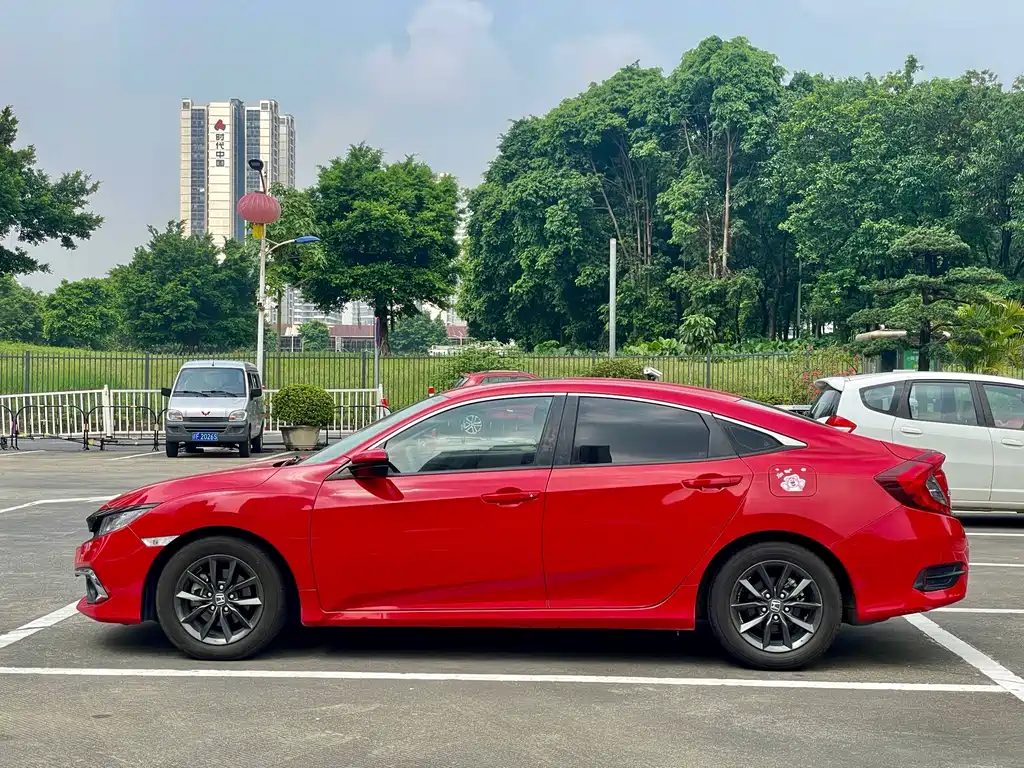 Honda Civic — миниатюра 23
