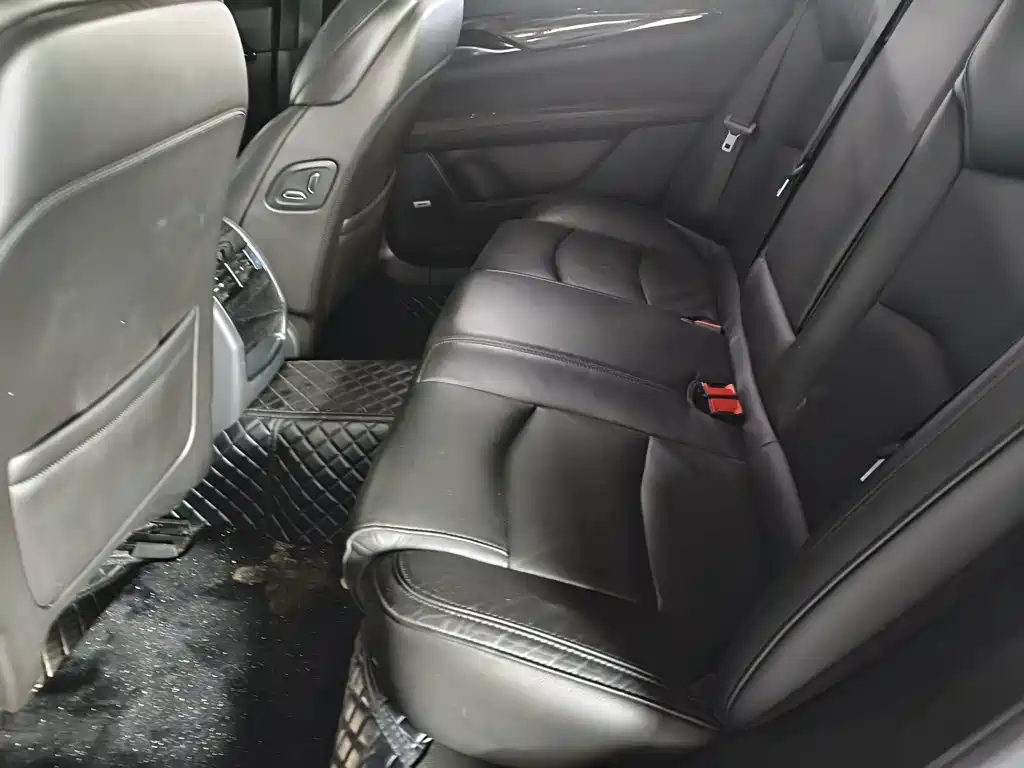 Cadillac CT6 — миниатюра 8