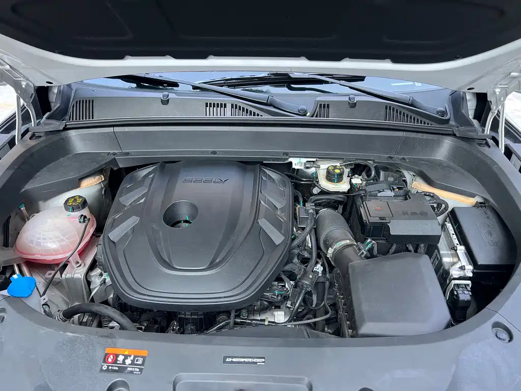 Geely Monjaro L 2024 2.0TD AT