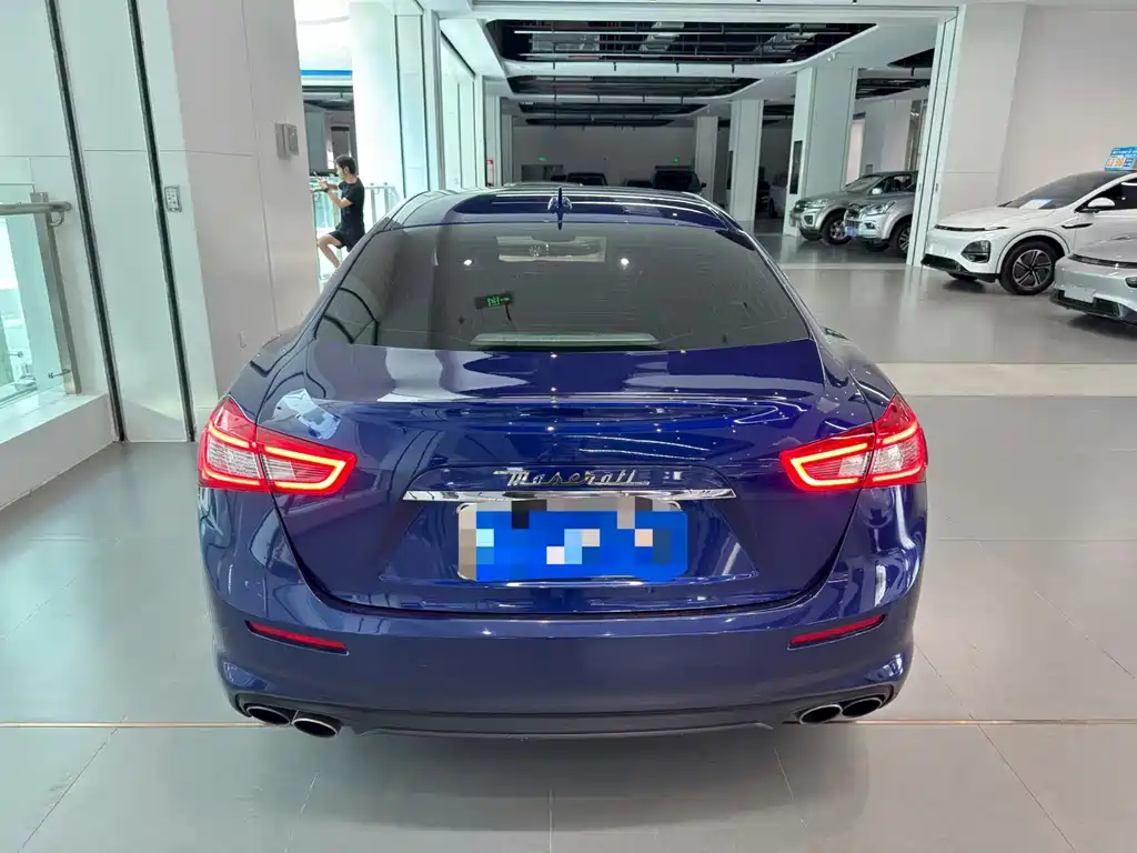 Maserati Ghibli — миниатюра 3