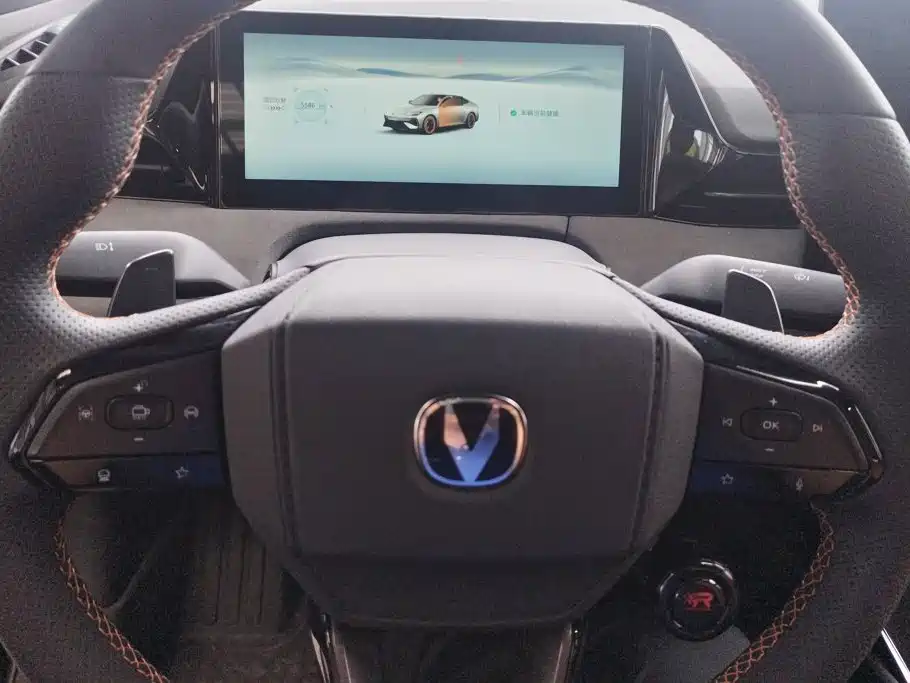 Changan UNI-V — миниатюра 15