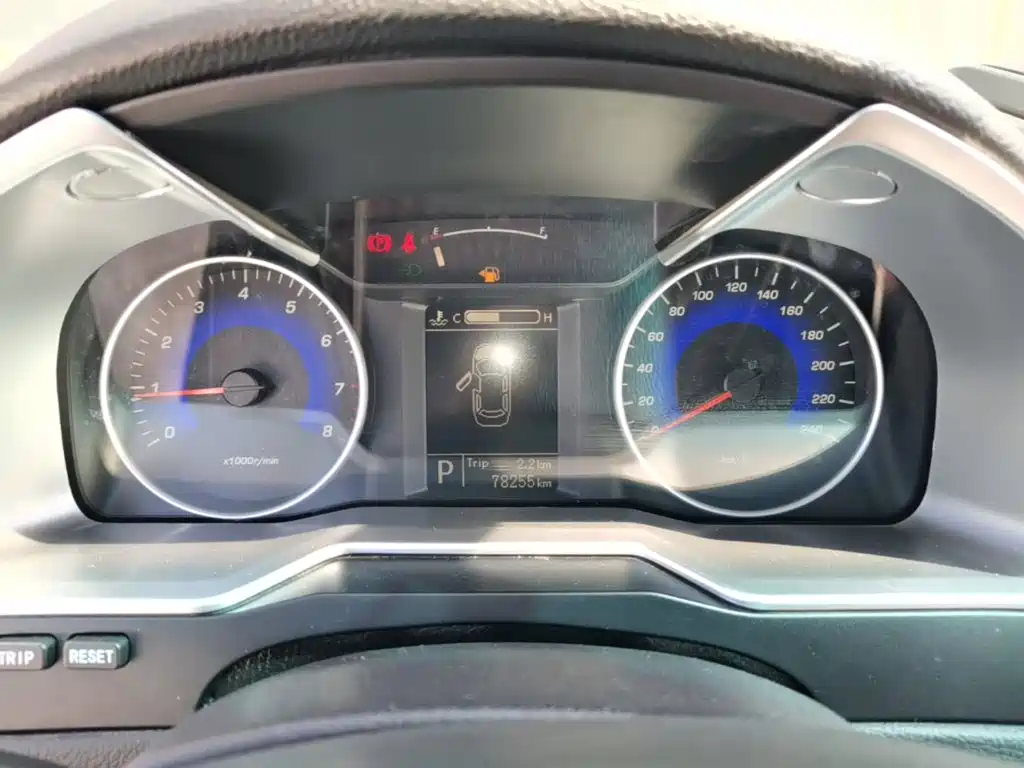 Geely Emgrand — миниатюра 12
