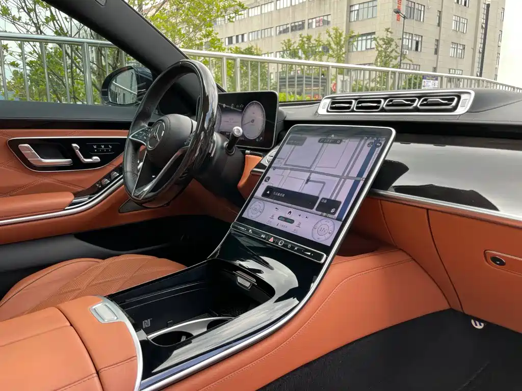 Mercedes-Benz S-Class — миниатюра 22