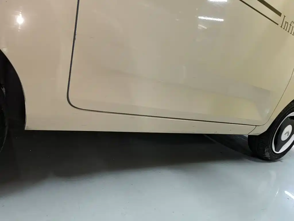 Wuling MINIEV — миниатюра 21