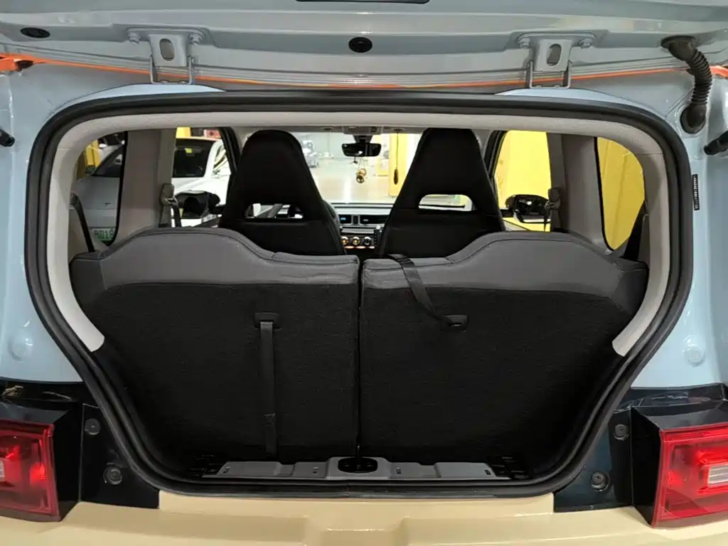 Wuling MINIEV — миниатюра 19