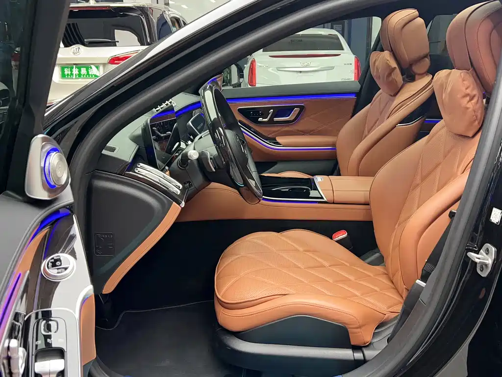 Mercedes-Benz S-Class — миниатюра 12