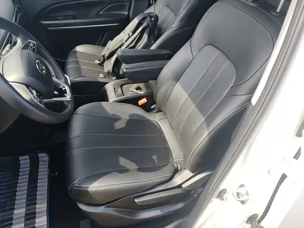 GAC Motor Trumpchi M6 — миниатюра 15