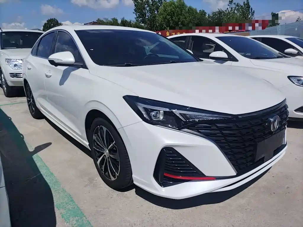 Changan Eado — миниатюра 4