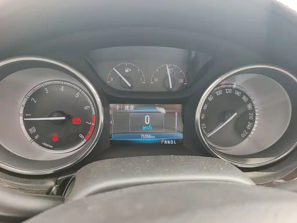 Buick Verano — миниатюра 12
