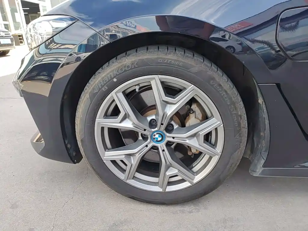 BMW i3 — миниатюра 23