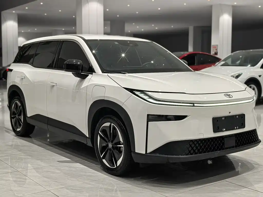 Toyota bZ3X — миниатюра 3