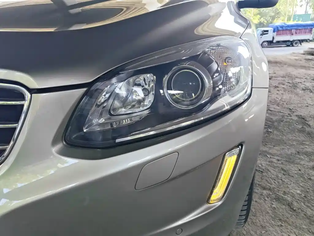 Volvo XC60 — миниатюра 24