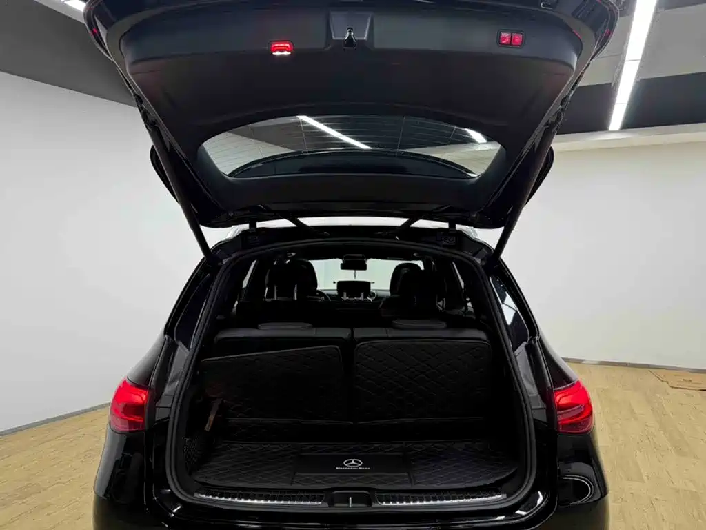 Mercedes-Benz GLC — миниатюра 2