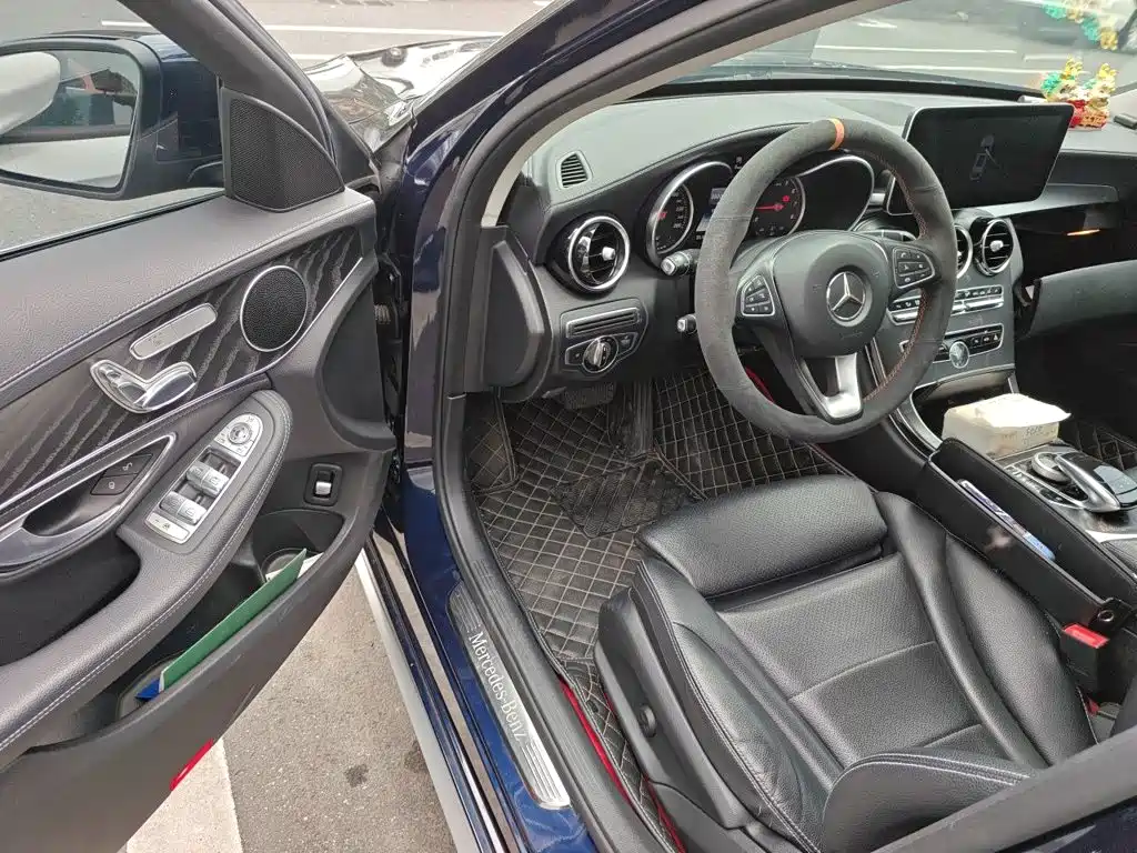 Mercedes-Benz C-Class — миниатюра 14