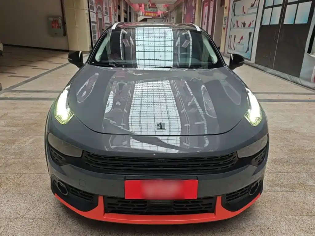 Lynk & Co 02 — миниатюра 3