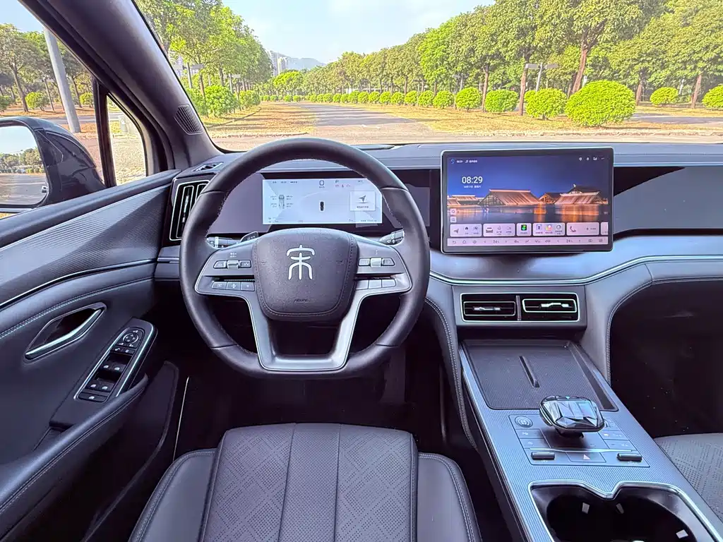 BYD L DM-i — миниатюра 8