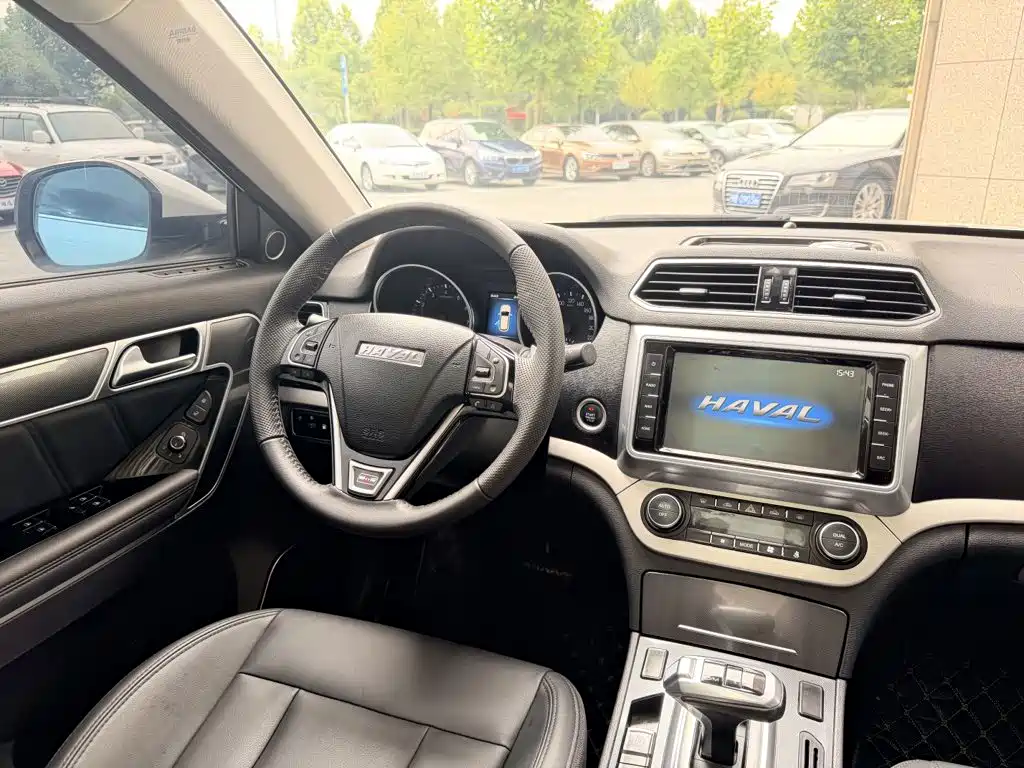 Haval H6 Coupe — миниатюра 10