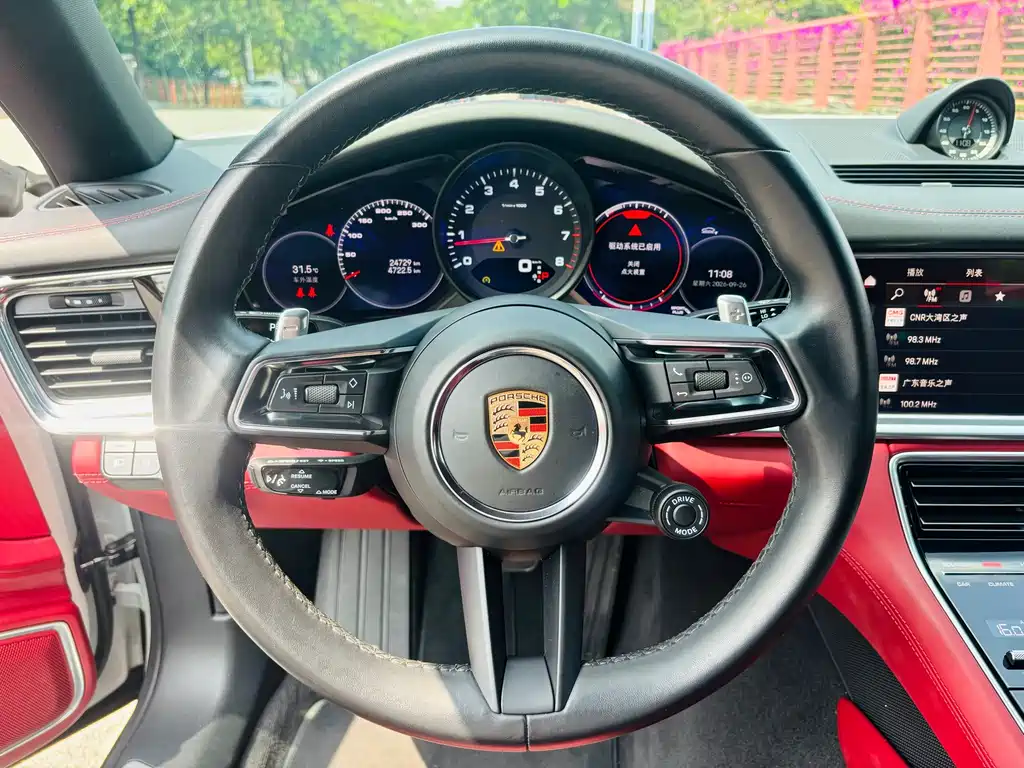 Porsche Panamera — миниатюра 13