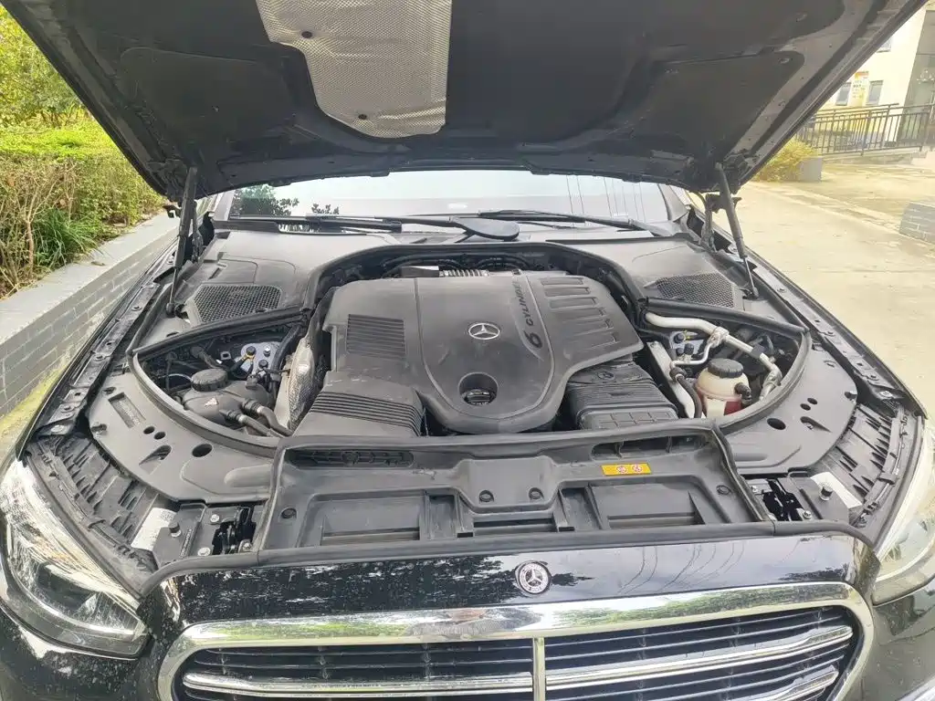 Mercedes-Benz S-Class — миниатюра 21