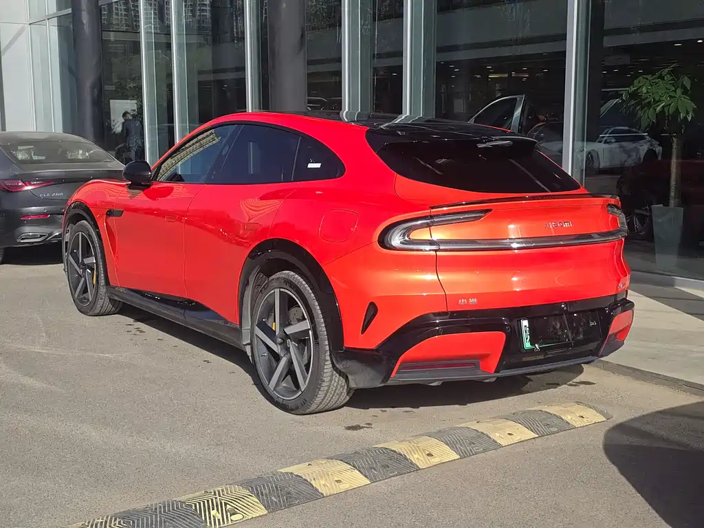 XIAOMI CAR XIAOMI YU7