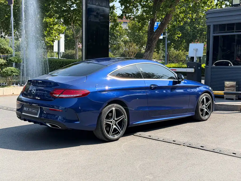 Mercedes-Benz C-Class (Import) — миниатюра 21
