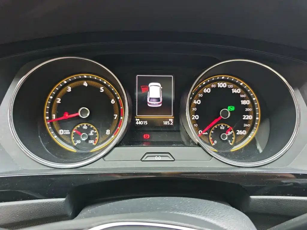 Volkswagen Tiguan L — миниатюра 13
