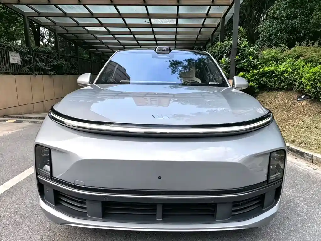 Li Auto Li L8 — миниатюра 2