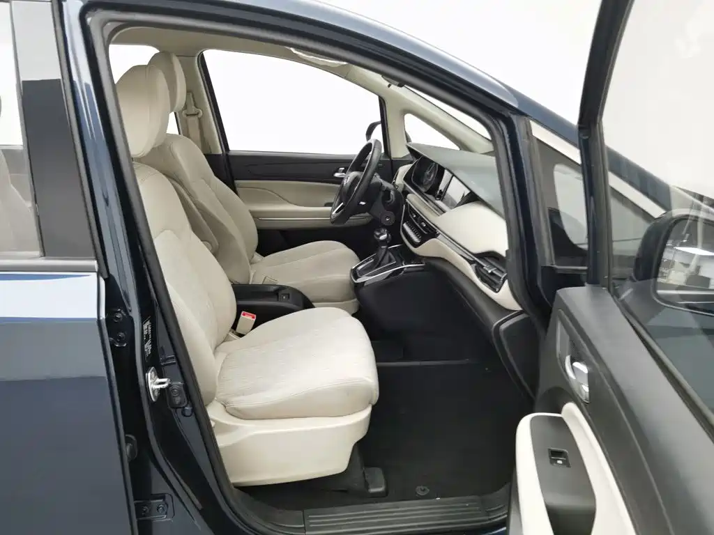 GAC Motor Trumpchi M6 — миниатюра 23