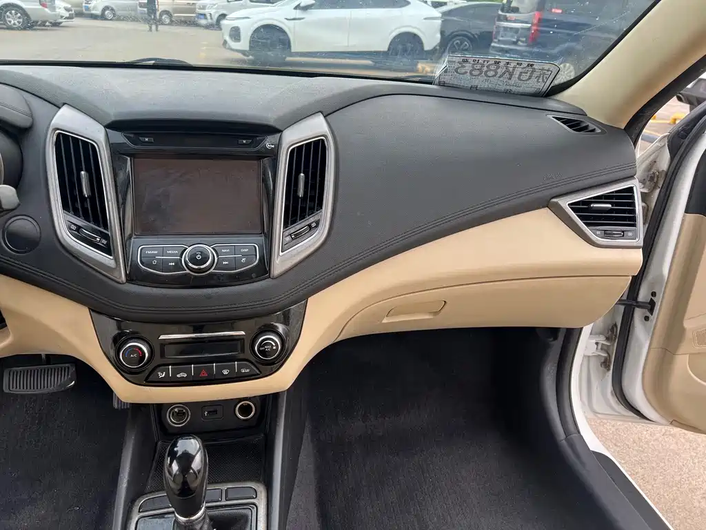 Changan Eado — миниатюра 8