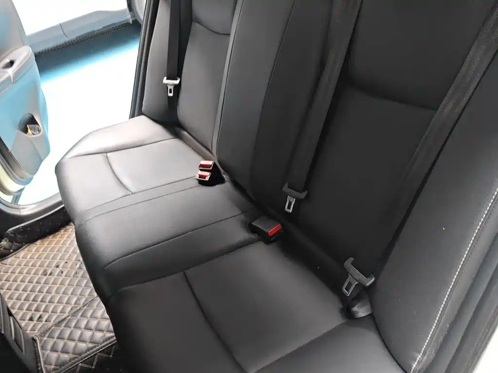 Nissan Sylphy — миниатюра 13