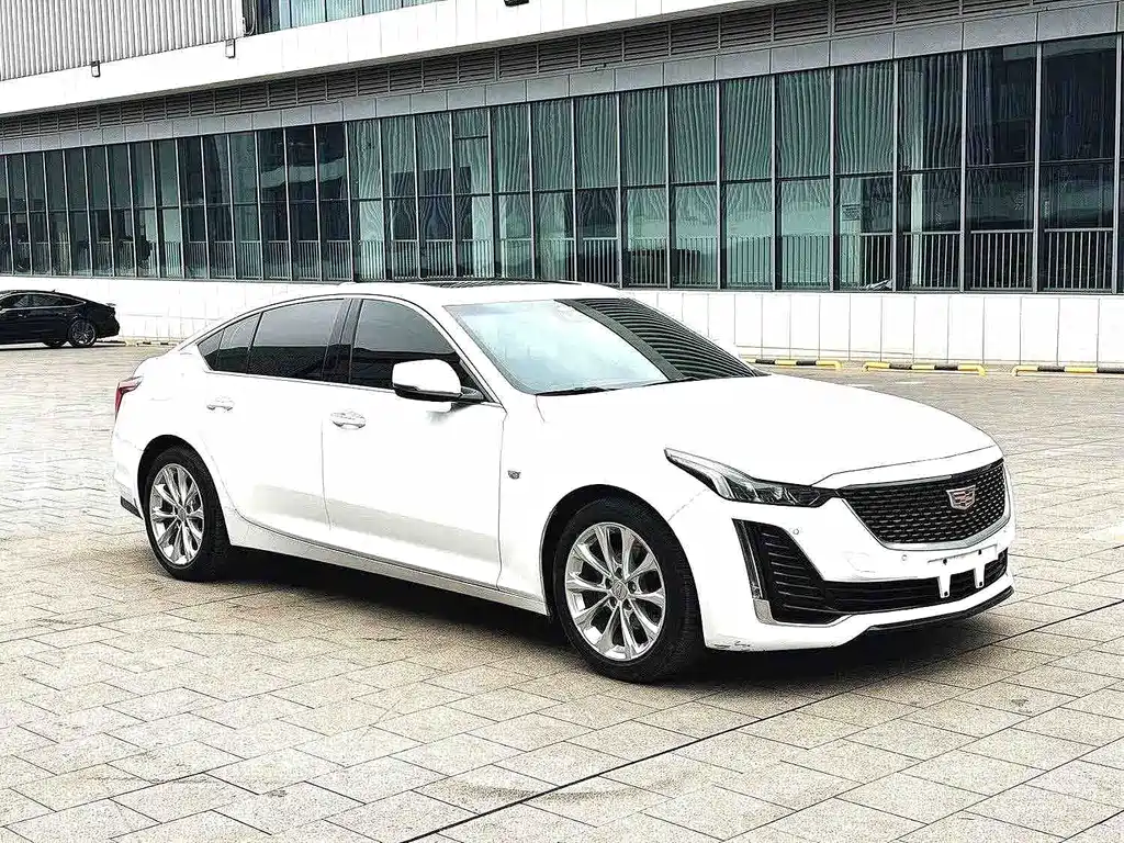 Cadillac CT5 — миниатюра 3