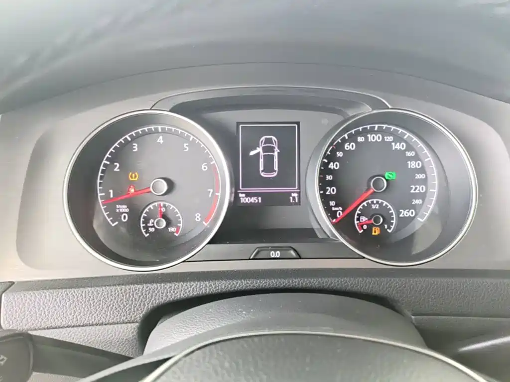 Volkswagen Golf — миниатюра 12