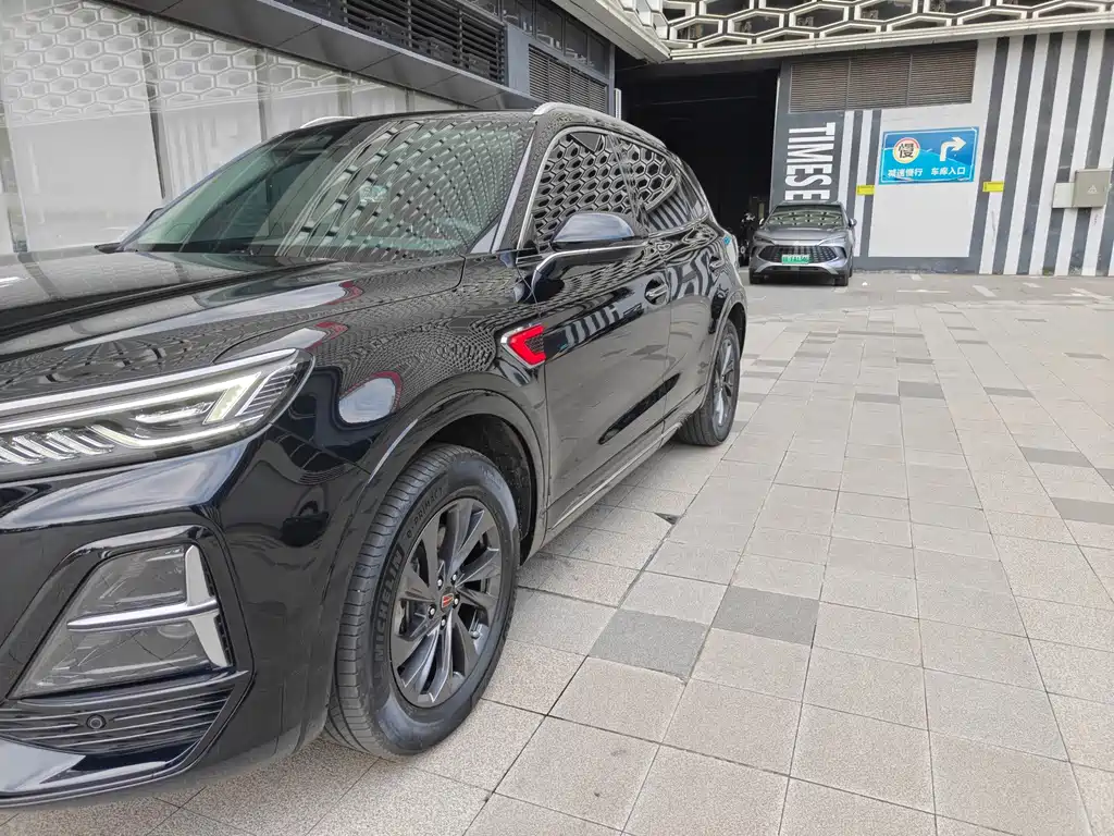 Hongqi Hongqi HS5 — миниатюра 4