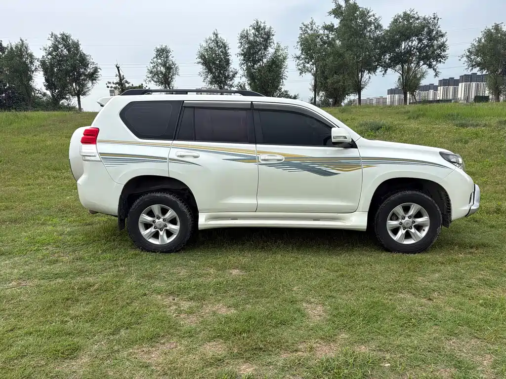 Toyota Prado (Import) — миниатюра 7