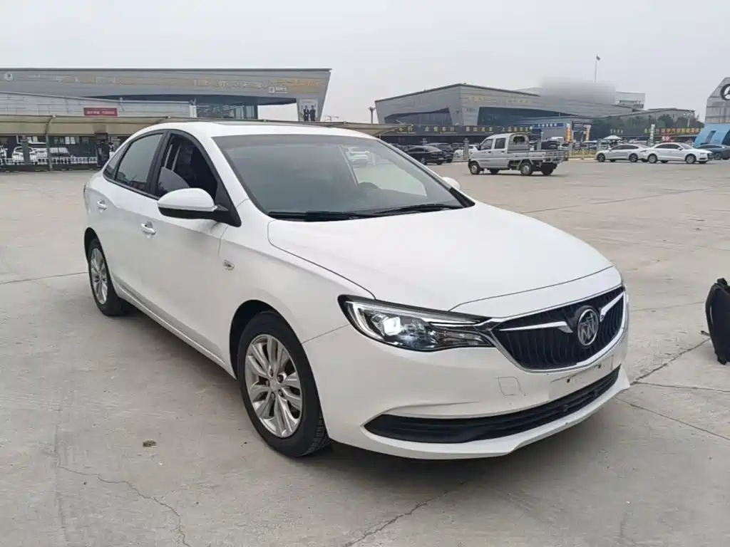 Buick Excelle — миниатюра 8