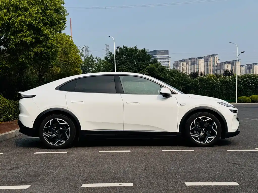 Onvo L60 2024 60kWh