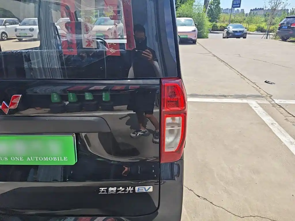 Wuling Zhiguang EV — миниатюра 7