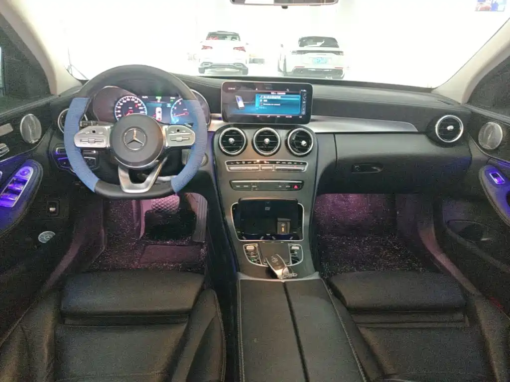 Mercedes-Benz C-Class — миниатюра 10