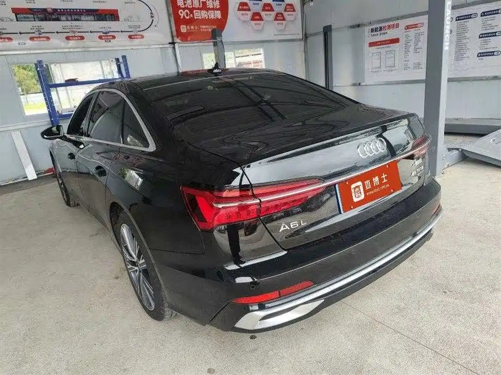 Audi A6L 2026 45 TFSI quattro