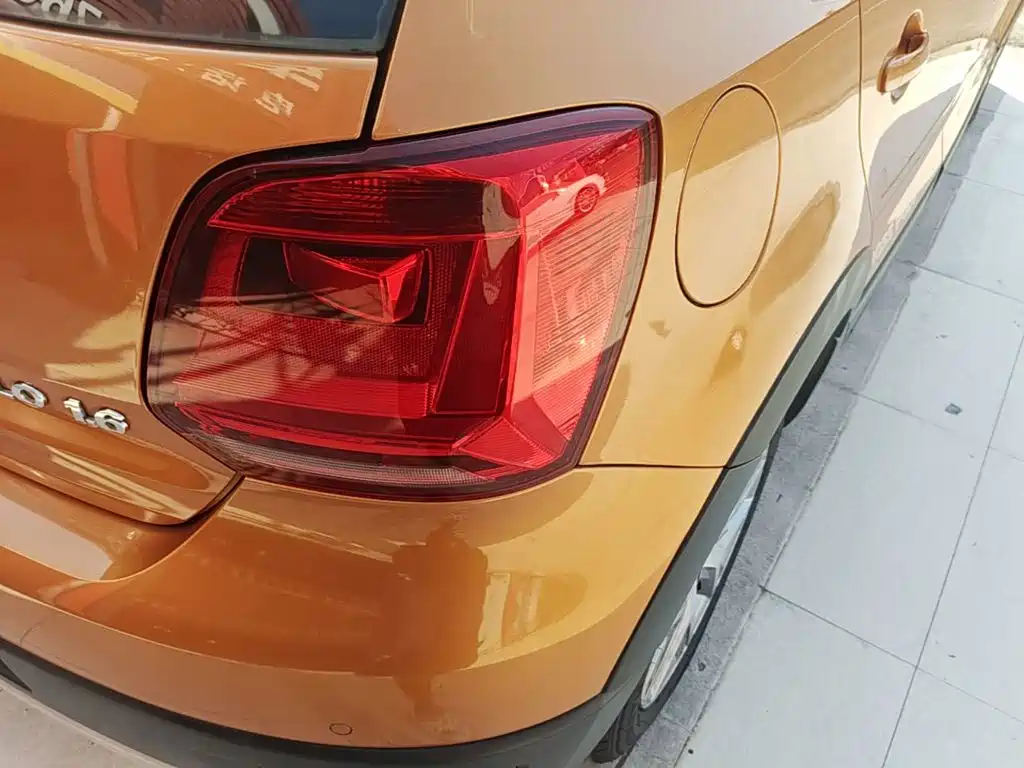 Volkswagen Polo — миниатюра 8
